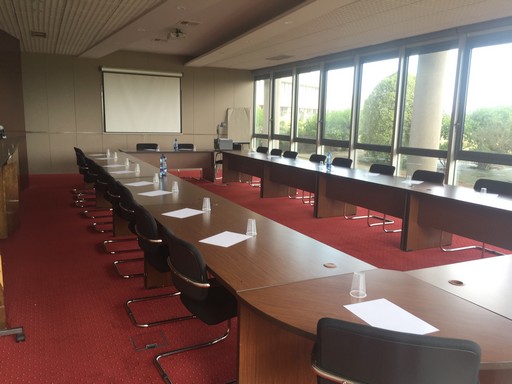 Salle Restaurant L'exception - Table Ronde